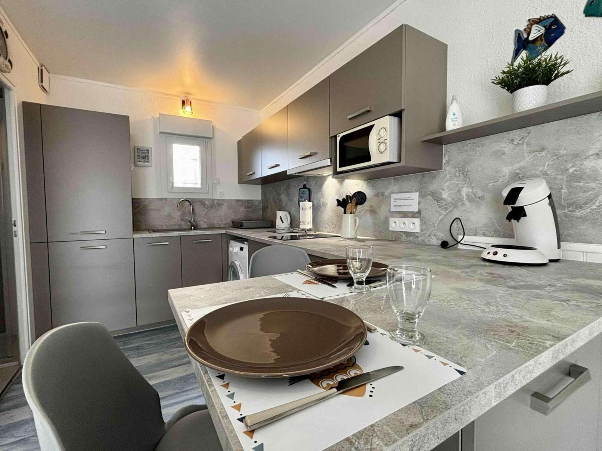 Studio Charmant A La Cotiniere Proche Plages Et Commerces, Terrasse Privee, Parking Inclus - Fr-1-246A-291 Saint-Pierre-d'Oleron Zewnętrze zdjęcie